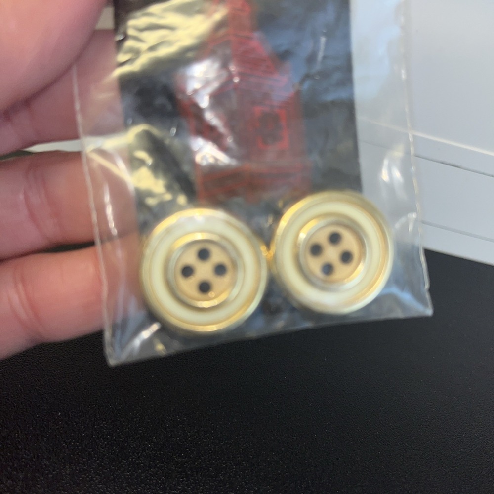 Vintage‎ London Fog Replacement Buttons Gold Cream/Off While  Set 2